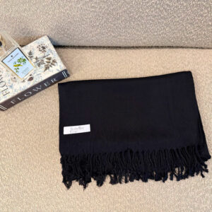Pashmina Preta