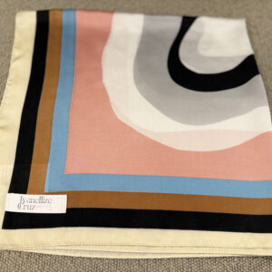 Lenço Acetinado Arco-Íris